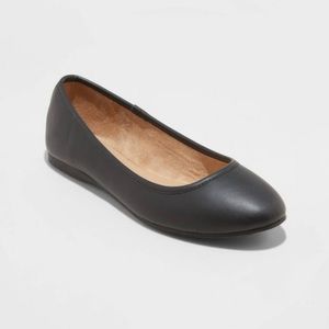 Universal Thread Everly Size 8 Ballet flat